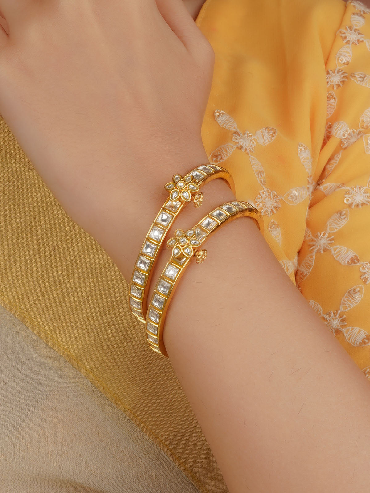 White Color Gold Plated Jadau Kundan Bangles (One Pair) - MB187W