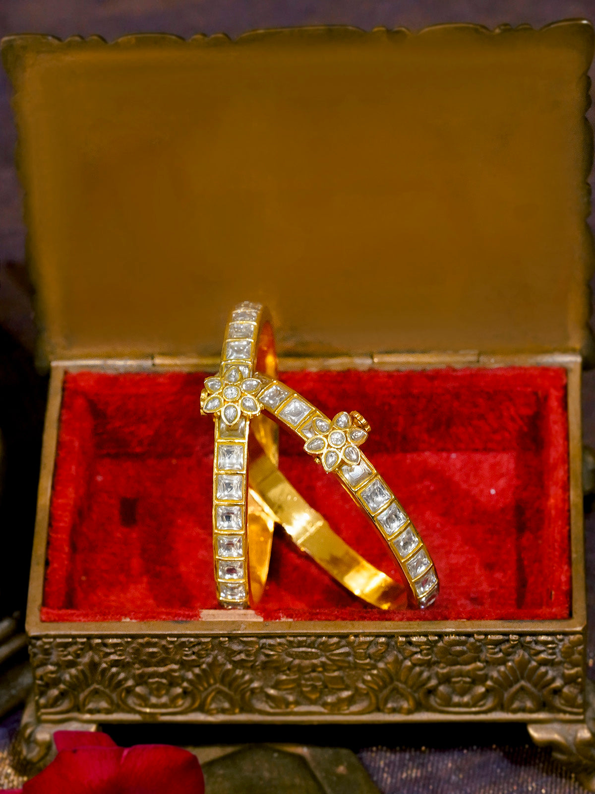 White Color Gold Plated Jadau Kundan Bangles (One Pair) - MB187W