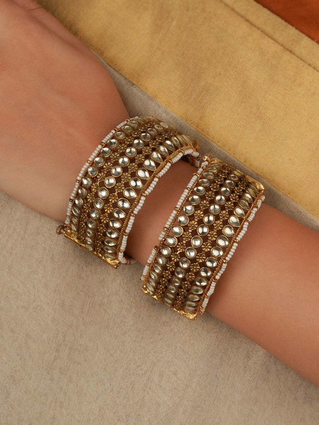 White Color Gold Plated Jadau Kundan Bangles (One Pair) - MB221Y