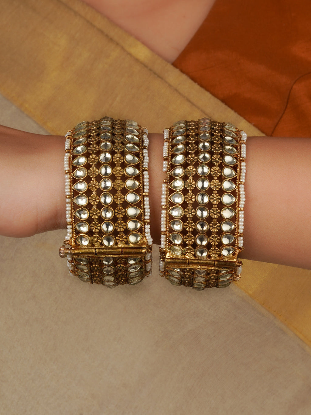 White Color Gold Plated Jadau Kundan Bangles (One Pair) - MB221Y