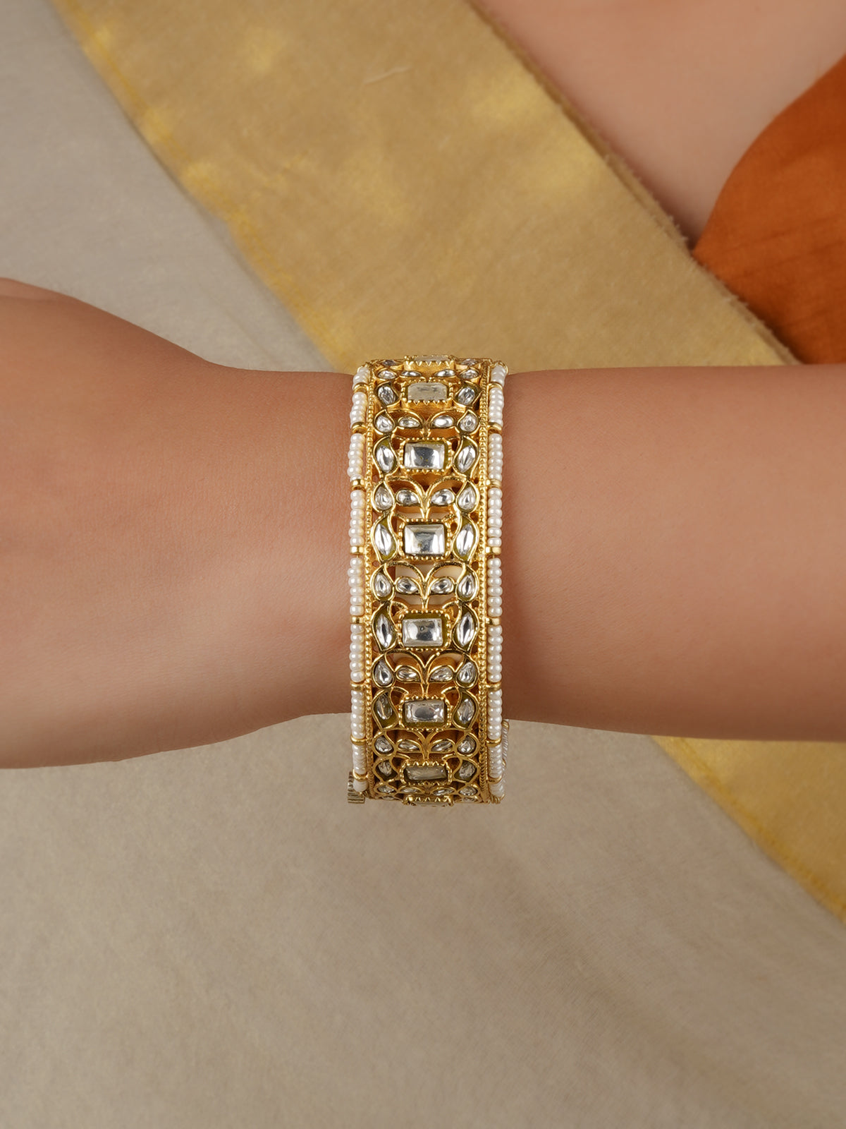 White Color Gold Plated Jadau Kundan Bangles (One Pair) - MB233W