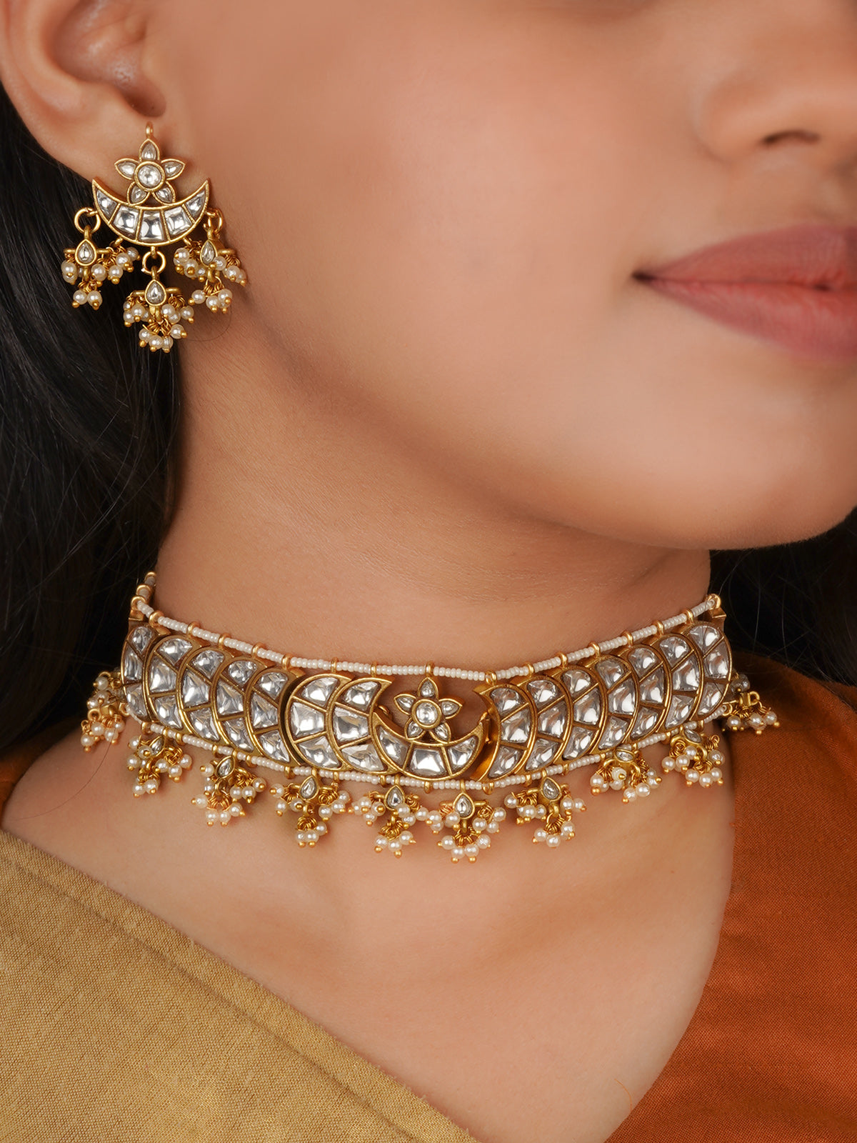 White Color Gold Plated Jadau Kundan Necklace Set - MS2590