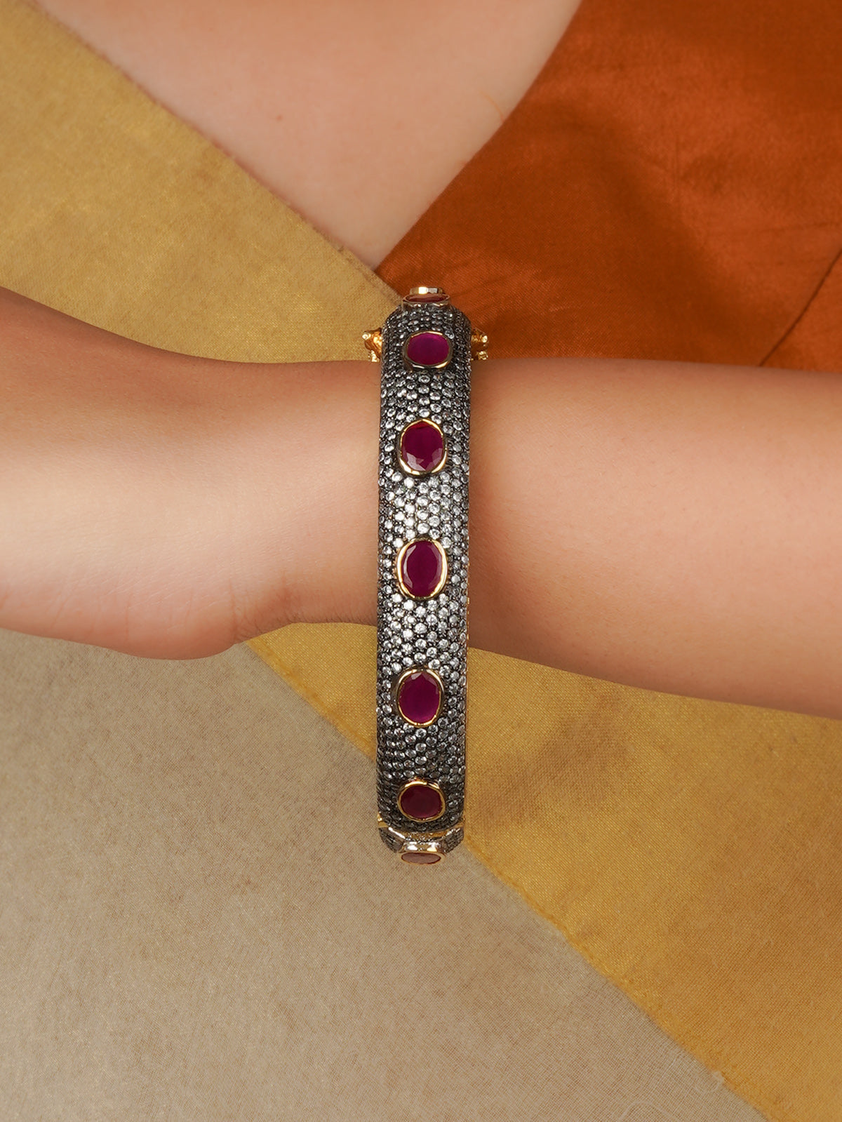 Victorian Bangles (1 Piece) - VC-BAN22